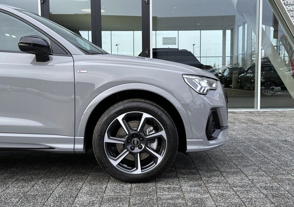 Audi Q3 cena 258800 przebieg: 5, rok produkcji 2024 z Skaryszew małe 352